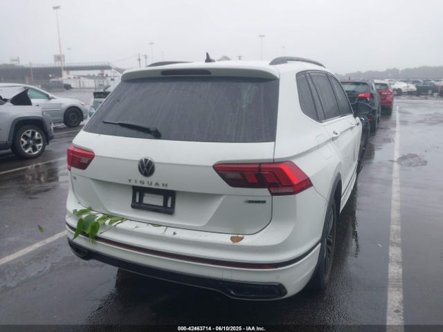 2022 VOLKSWAGEN TIGUAN 3VV8B7AX6NM027050 Photo 3