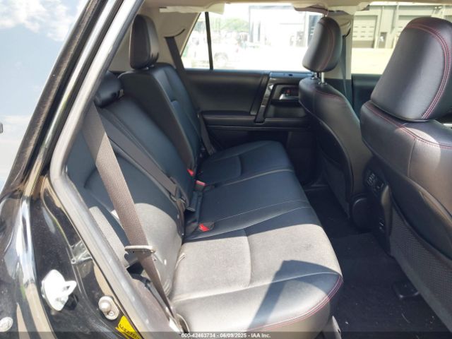 2018 TOYOTA 4RUNNER JTEBU5JR8J5609165 Photo 7
