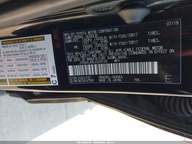 2018 TOYOTA 4RUNNER JTEBU5JR8J5609165 Photo 8