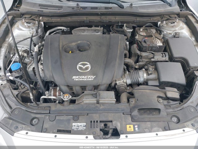 3MZBN1L30JM178749 Mazda py