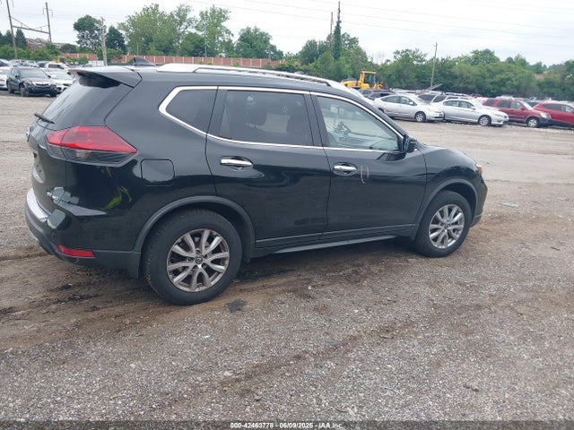 JN8AT2MV4KW392935 Nissan 2019