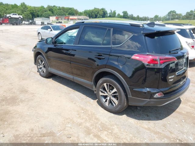 2017 TOYOTA RAV4 2T3RFREVXHW587992 Photo 2