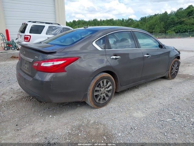 1N4AL3AP8GC237522 Nissan 2016