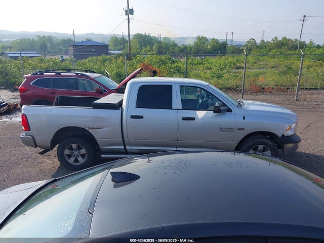 1C6RR7STXHS780786 RAM 1500 Tradesman  4x4 6'4 Box