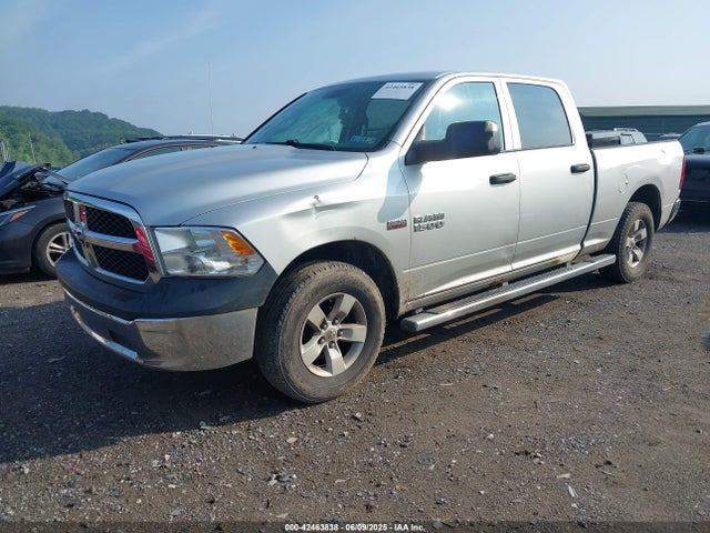 1C6RR7STXHS780786 RAM 1500 Tradesman  4x4 6'4 Box