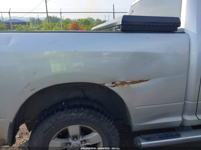 1C6RR7STXHS780786 RAM 1500 Tradesman  4x4 6'4 Box