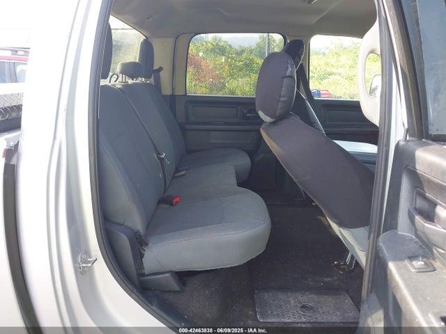 1C6RR7STXHS780786 RAM 1500 Tradesman  4x4 6'4 Box