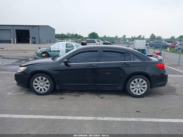 1C3CCBAG5EN157680 Chrysler 2014