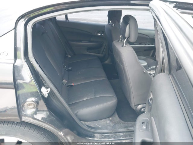 1C3CCBAG5EN157680 Chrysler 2014