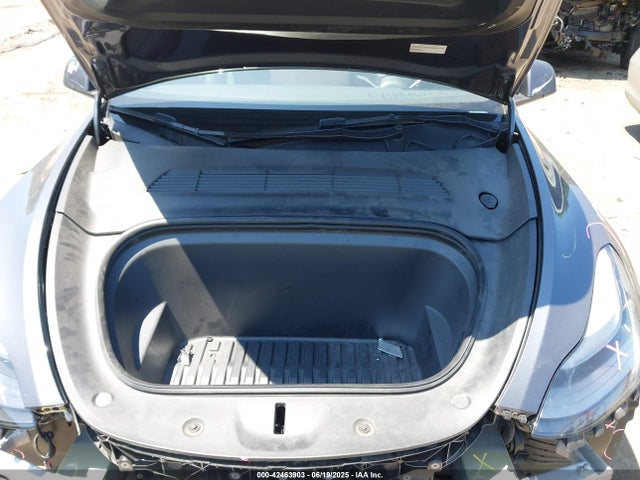 Tesla Model Y 2023 7SAYGDEF7PF700602 Image 10