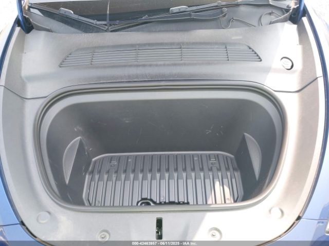 2023 TESLA MODEL Y 7SAYGDEE5PF613627 Photo 9