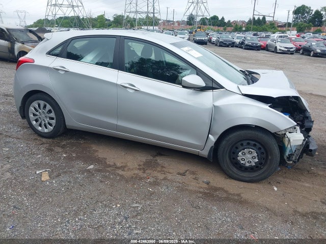 2016 KMHD35LH2GU310303 main image