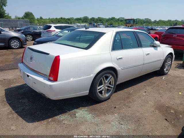 2006 CADILLAC DTS 1G6KD57946U244303 Photo 3
