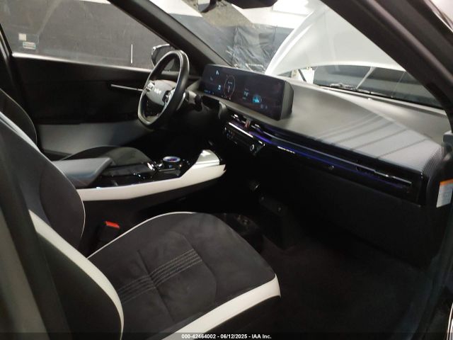 2023 KIA EV6 KNDC4DLC0P5135801 Photo 4