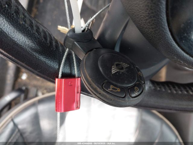 2013 MINI CLUBMAN WMWZF3C50DT490942 Photo 10