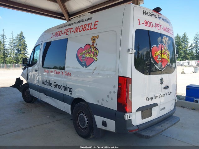 W1W4EBHY1LT020452 Mercedes-Benz om642