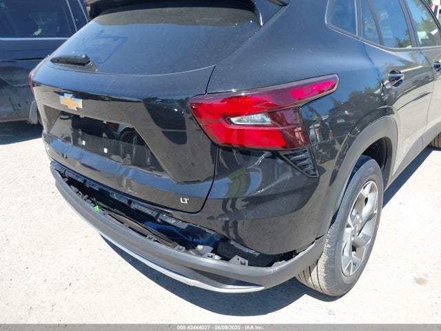 KL77LHEP5SC230688 Chevrolet Trax Fwd Lt