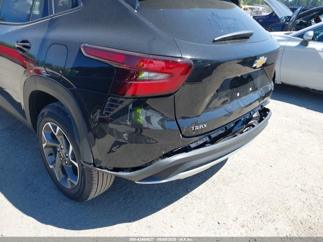 KL77LHEP5SC230688 Chevrolet Trax Fwd Lt