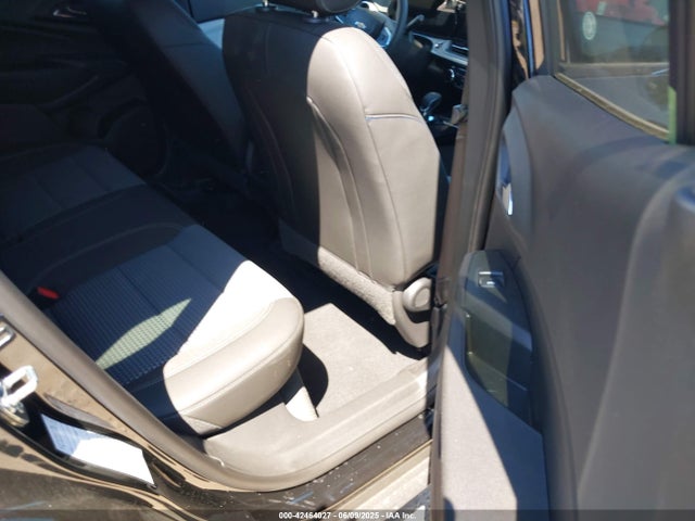 KL77LHEP5SC230688 Chevrolet Trax Fwd Lt