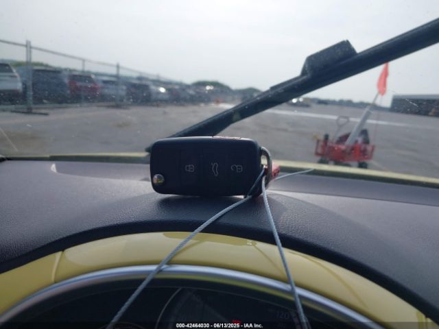 2013 VOLKSWAGEN BEETLE 3VWHX7AT0DM603661 Photo 10