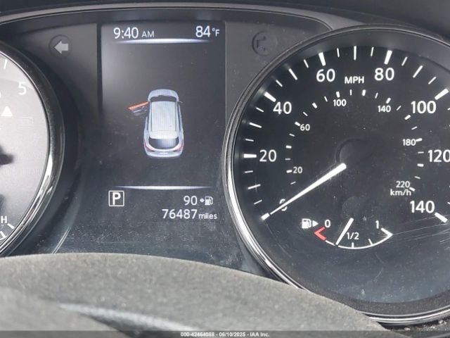 JN1BJ1CP5JW103615 Nissan Rogue Sport S