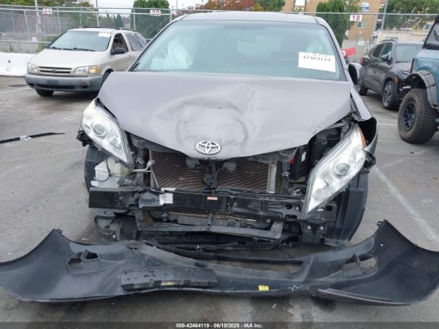 2015 TOYOTA SIENNA 5TDKK3DC5FS606862 Photo 5