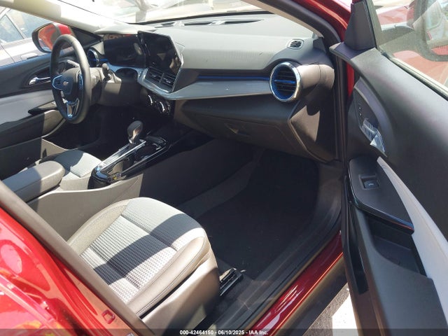 KL77LHEP1SC225763 Chevrolet Trax Fwd Lt