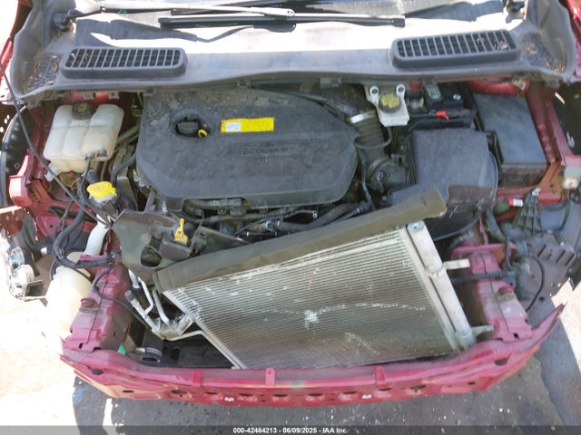 1FMCU0GX5GUB39043 Ford ESCAPE SE
