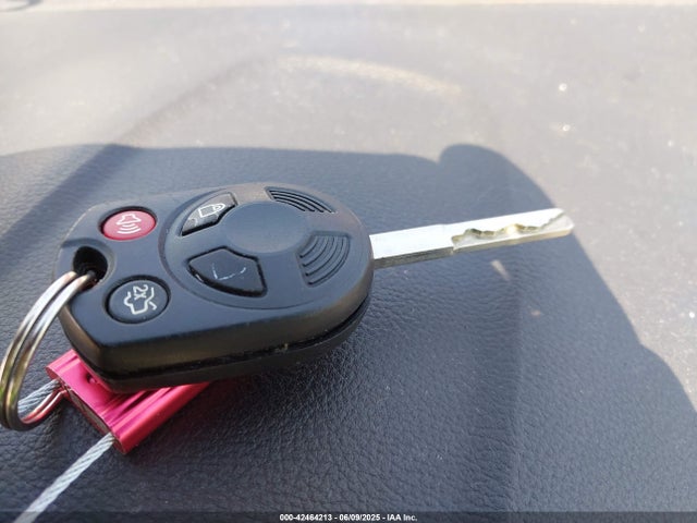 1FMCU0GX5GUB39043 Ford ESCAPE SE
