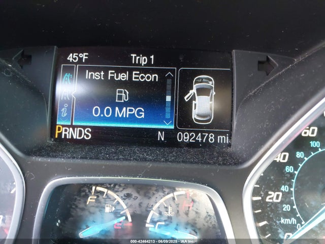 1FMCU0GX5GUB39043 Ford ESCAPE SE
