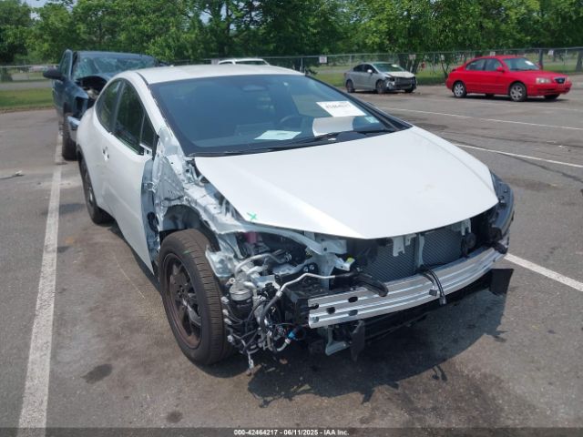 2024 TOYOTA PRIUS PRIME JTDACACU4R3033689 Photo 5