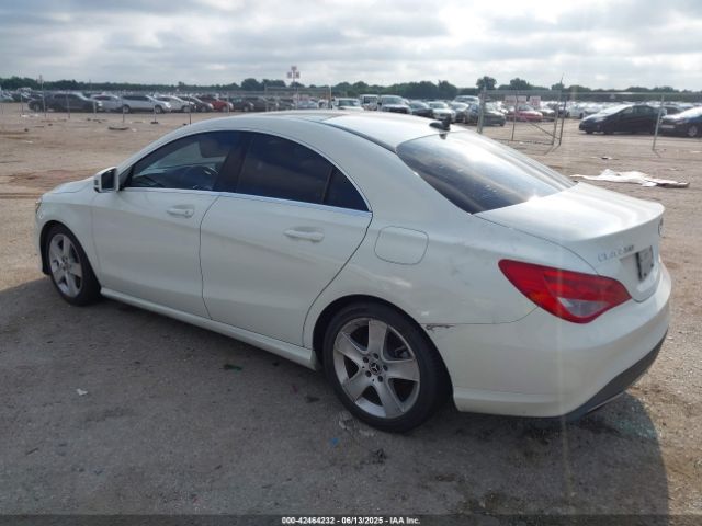 2018 MERCEDES-BENZ CLA 250 WDDSJ4EB4JN578300 Photo 2