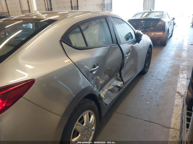 JM1BM1T7XE1139307 Mazda pe