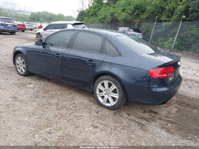 2011 AUDI A4 WAUAFAFL7BN049354 Photo 2