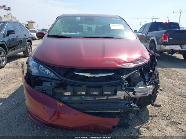 Chrysler Voyager 2023 2C4RC1CG0PR549209 Image 12