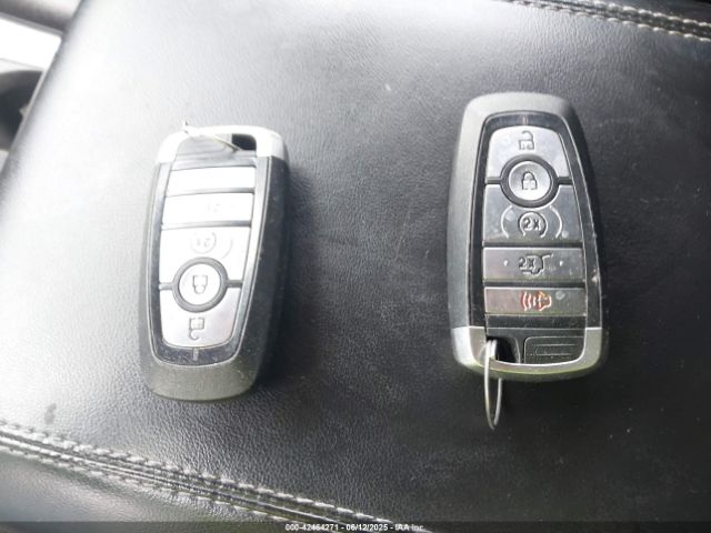 2021 FORD EXPLORER 1FMSK8DH5MGA39127 Photo 10