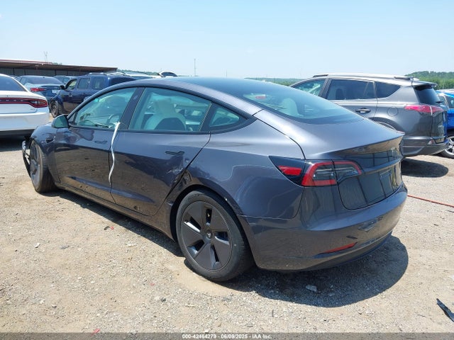 2023 TESLA MODEL 3 5YJ3E1EB0PF631633 Photo 2