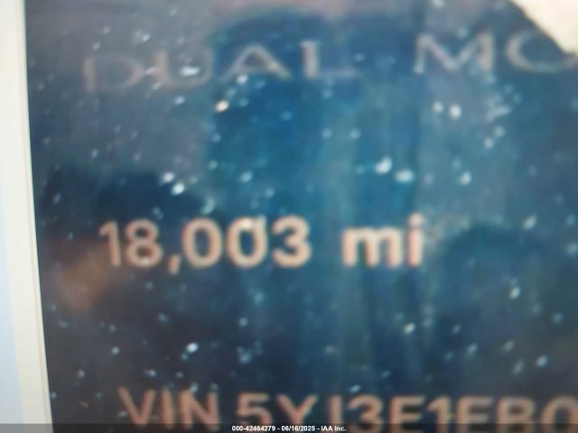 2023 TESLA MODEL 3 5YJ3E1EB0PF631633 Photo 6