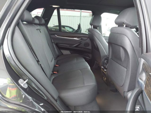 2018 BMW X5 5UXKR2C52J0X10664 Photo 7