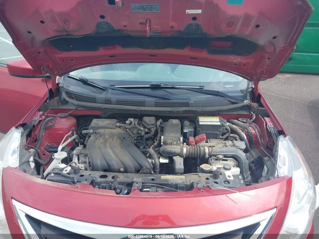 3N1CN7AP3GL893266 Nissan 2016