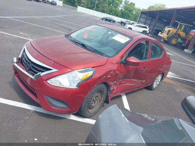 3N1CN7AP3GL893266 Nissan 2016