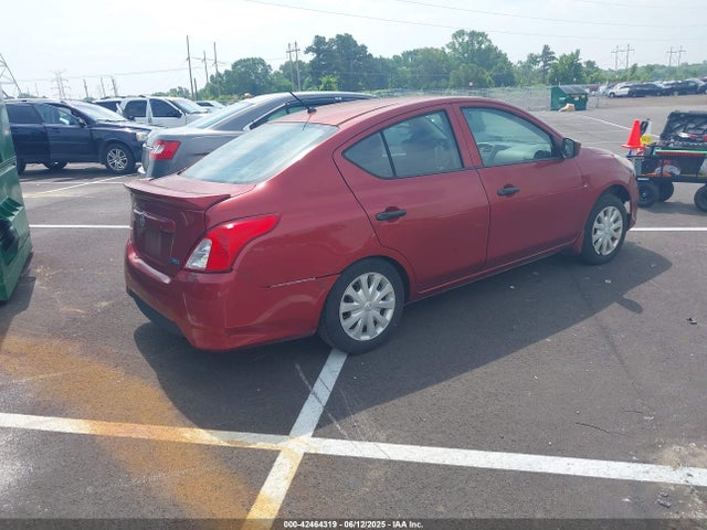 3N1CN7AP3GL893266 Nissan 2016