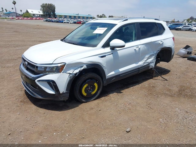 3VVTX7B24NM024971 Volkswagen tsi