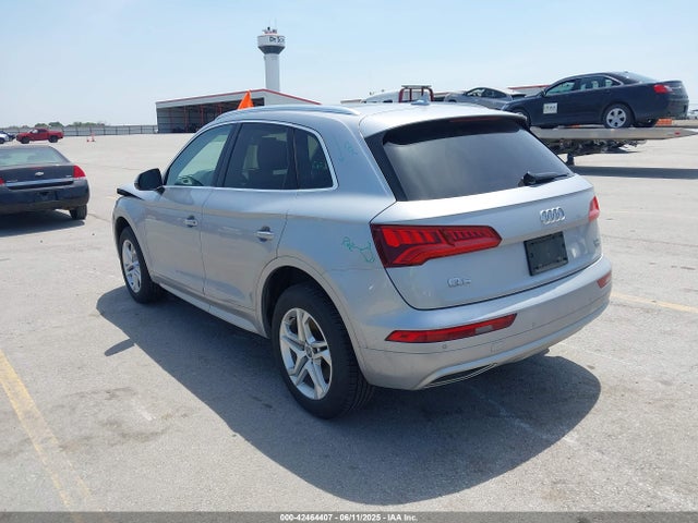 2018 AUDI Q5 WA1BNAFY0J2198298 Photo 2