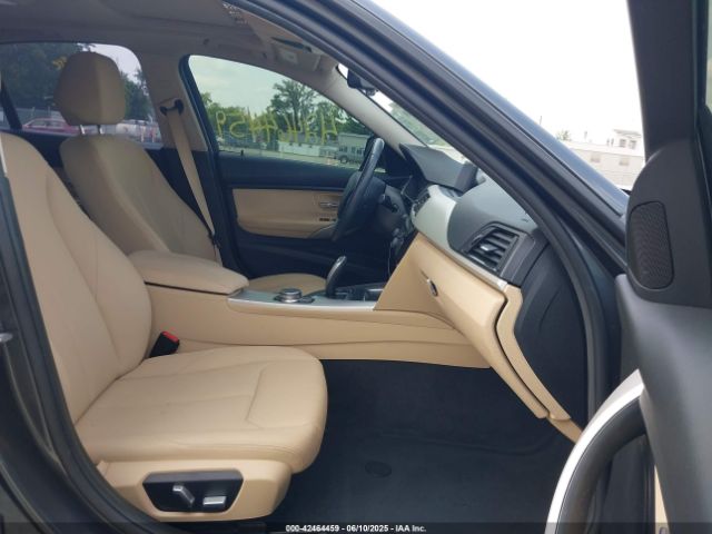 2018 BMW 320I WBA8A3C55JA358857 Photo 4