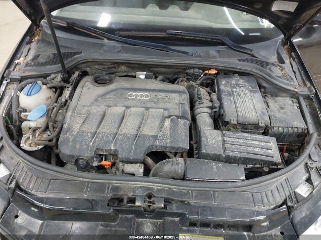 2011 AUDI A3 WAUBJAFM0BA100177 Photo 9