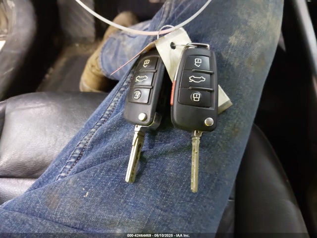 2011 AUDI A3 WAUBJAFM0BA100177 Photo 10