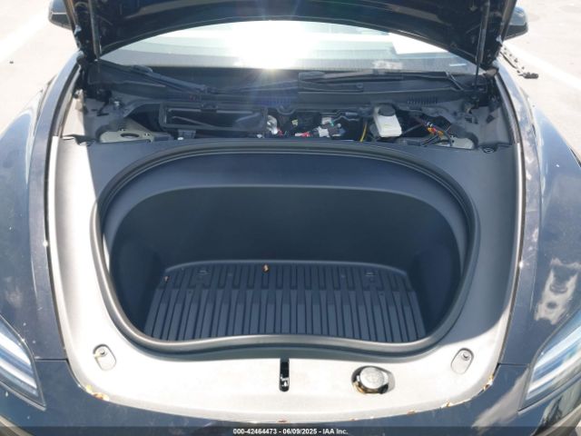2024 TESLA MODEL 3 5YJ3E1EA9RF861066 Photo 9
