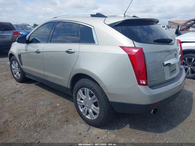 2016 CADILLAC SRX 3GYFNEE33GS553699 Photo 2