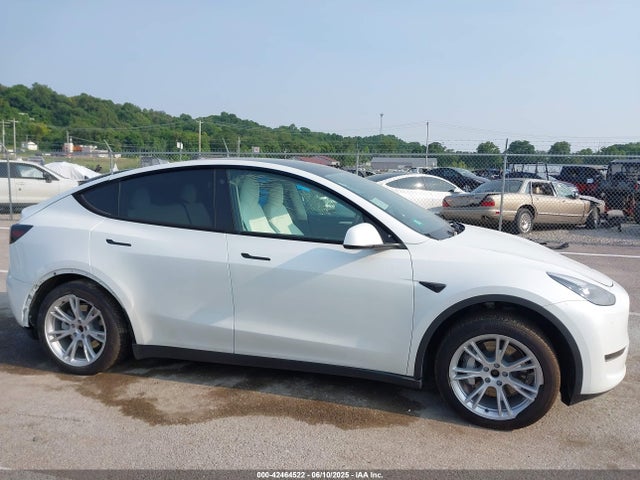 Aukcja sprzedaży 2023 Tesla Model Y, vin: 7SAYGAEE2PF648446, numer aukcji: 42464522